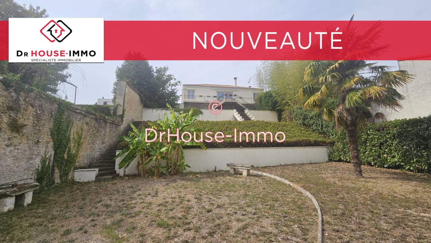 Photo 1 : Vente Maison 7 pièces Niort 136 m²
