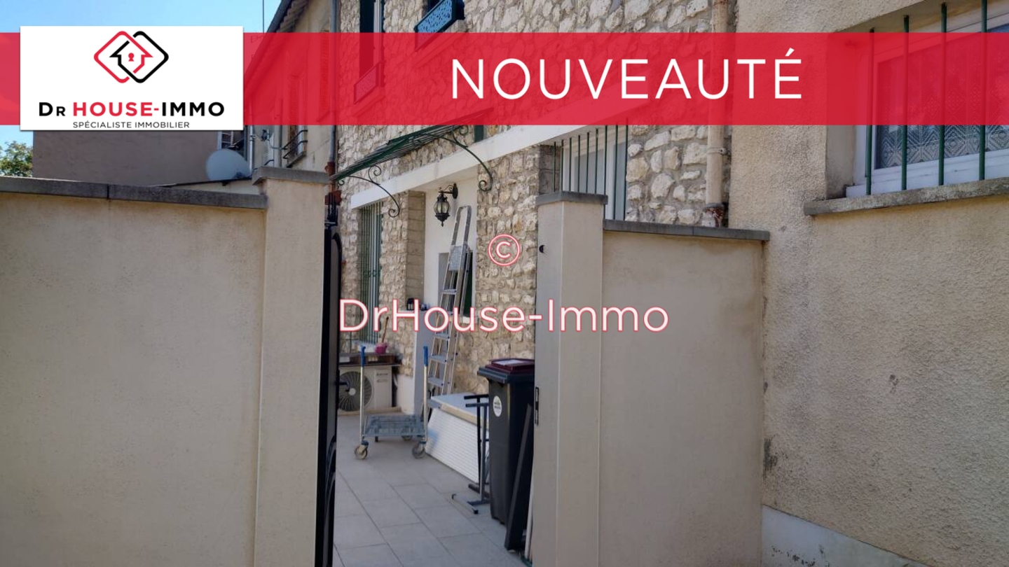 Photo 1 : Vente Immeuble 5 pièces Champagne-sur-Seine 191 m²