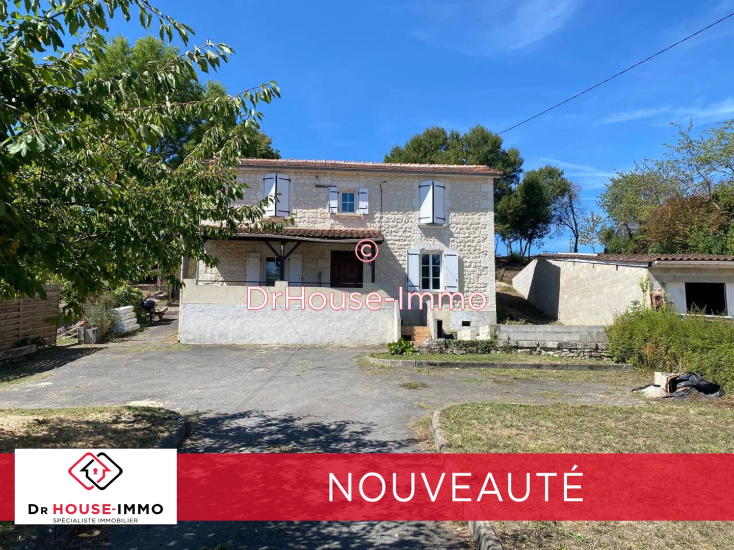 Photo 1 : Vente Maison 5 pièces Ruelle-sur-Touvre 114 m²