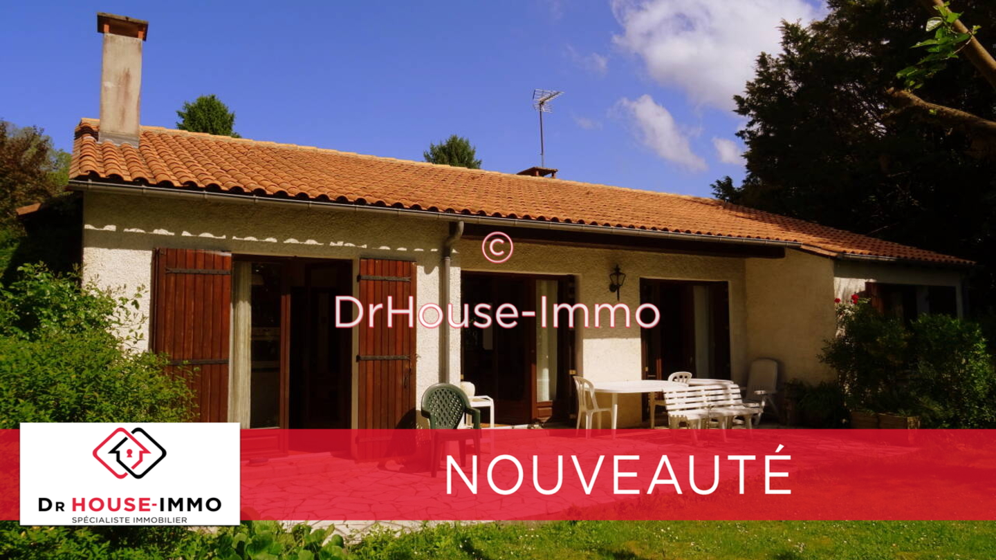 Photo 1 : Vente Maison 4 pièces Agonac 93 m²