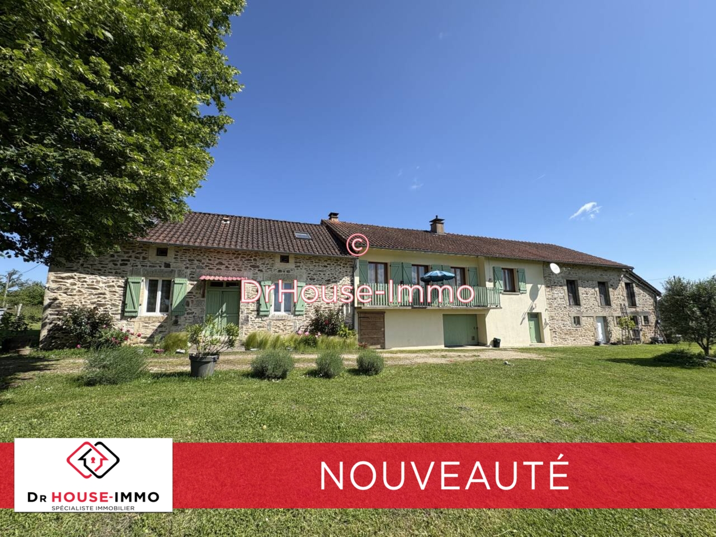 Photo 1 : Vente Maison 7 pièces Saint-Jory-de-Chalais 215 m²
