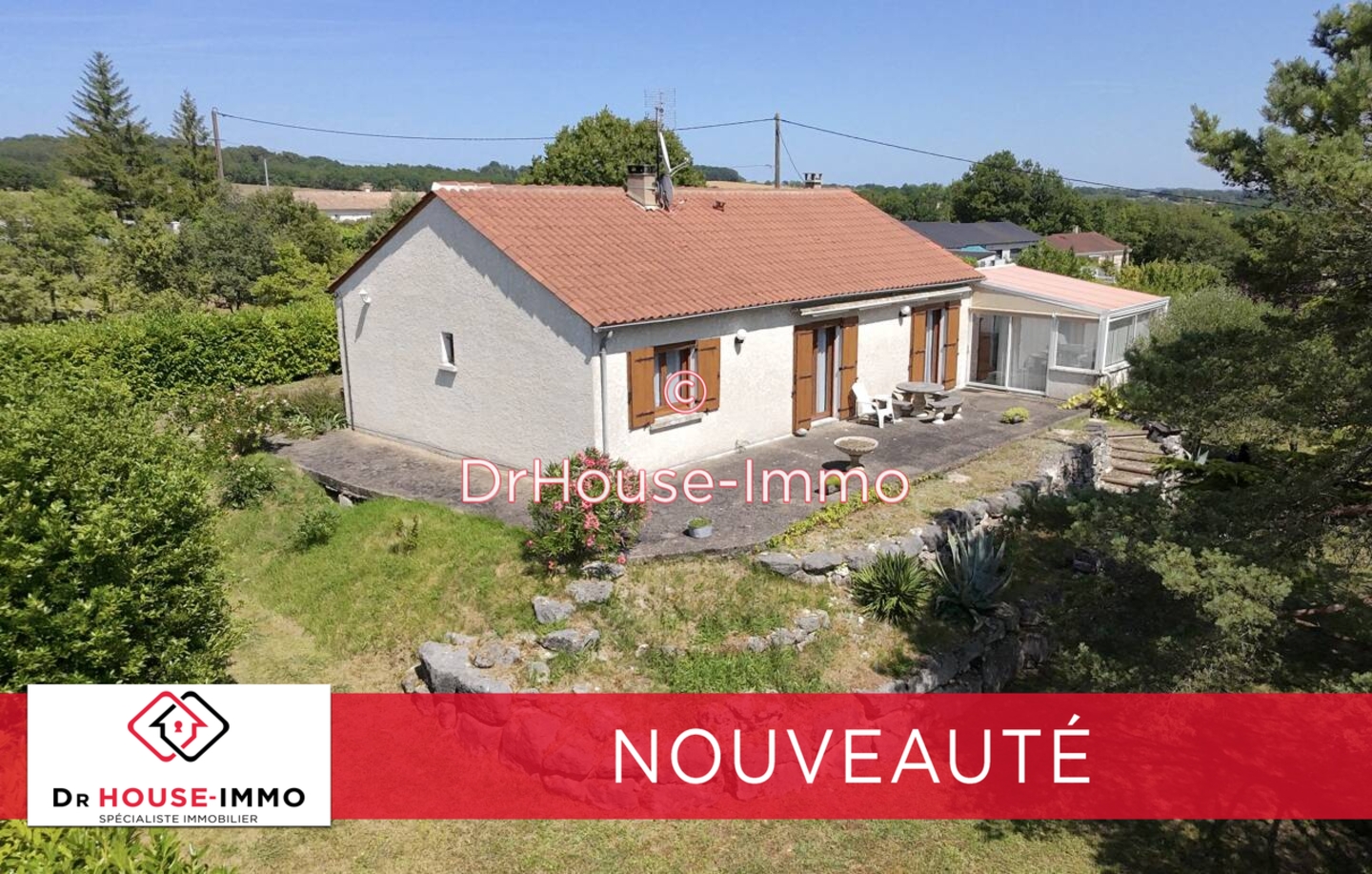Photo 1 : Vente Maison 5 pièces Léguillac-de-l'Auche 121 m²