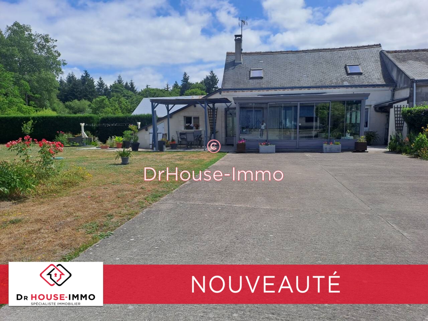 Photo 1 : Vente Maison 5 pièces Saint-Étienne-de-Chigny 85 m²