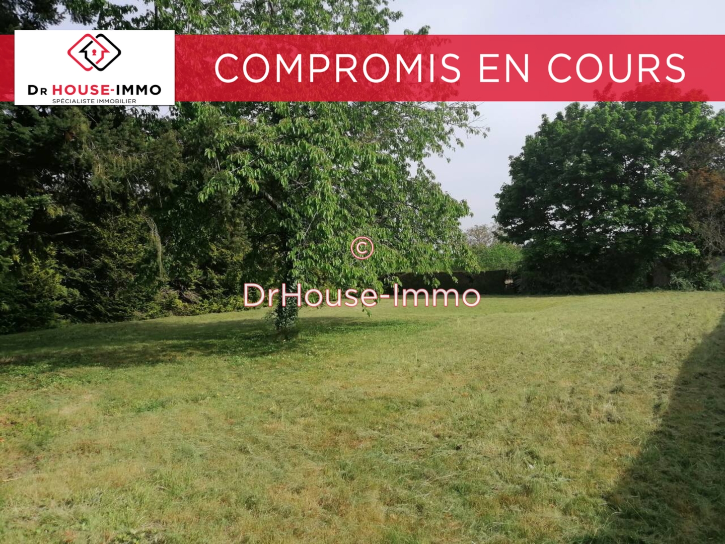 Photo 1 : Vente Terrain Olivet 1550 m²