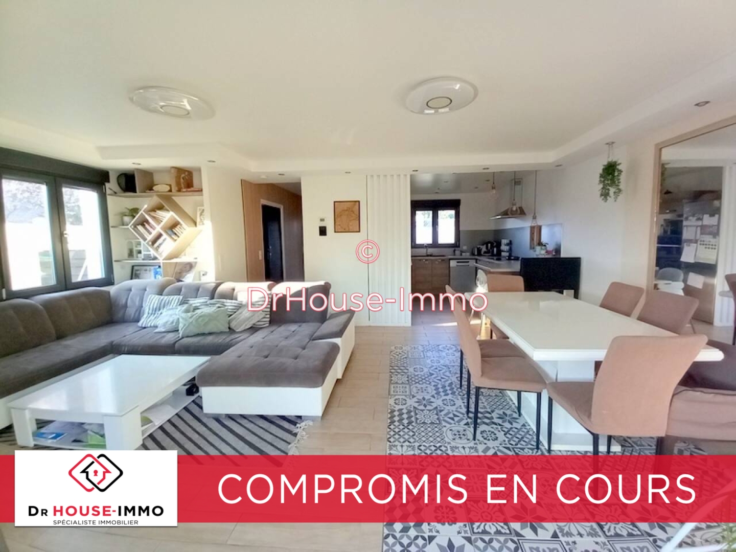 Photo 1 : Vente Maison 5 pièces Orléans 98 m²