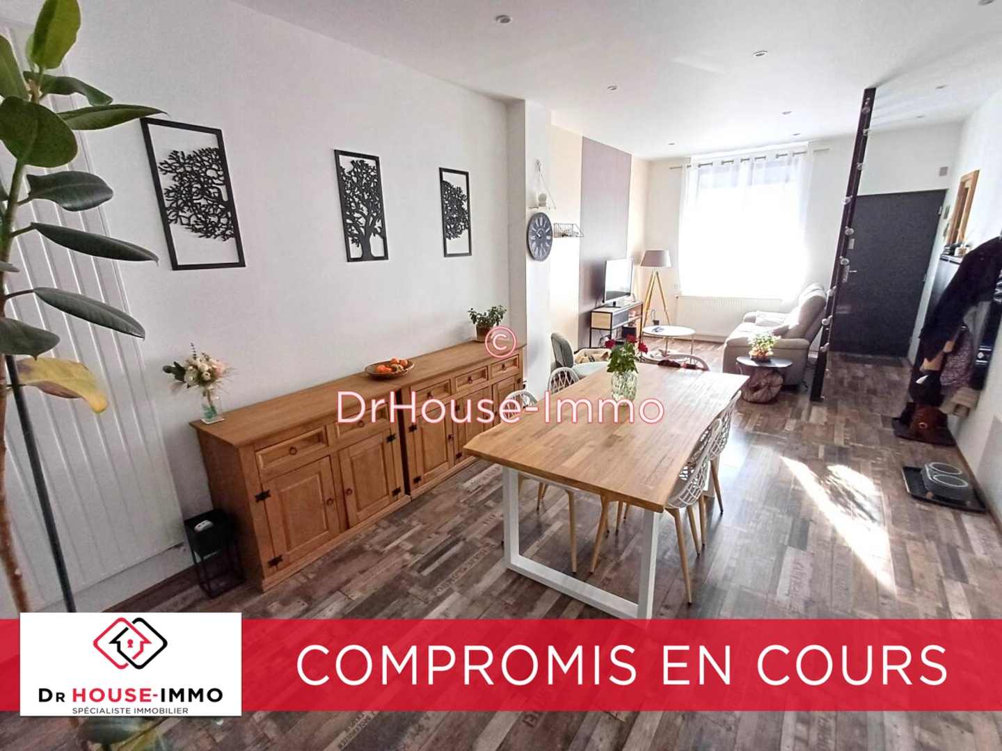 Photo 1 : Vente Maison 6 pièces Saint-Quentin 117 m²