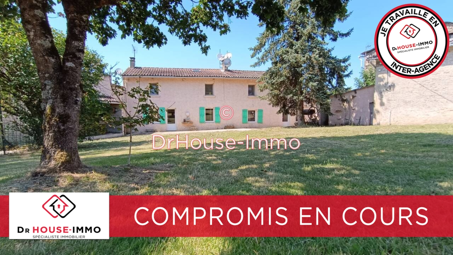 Photo 1 : Vente Maison 8 pièces La Crèche 200 m²
