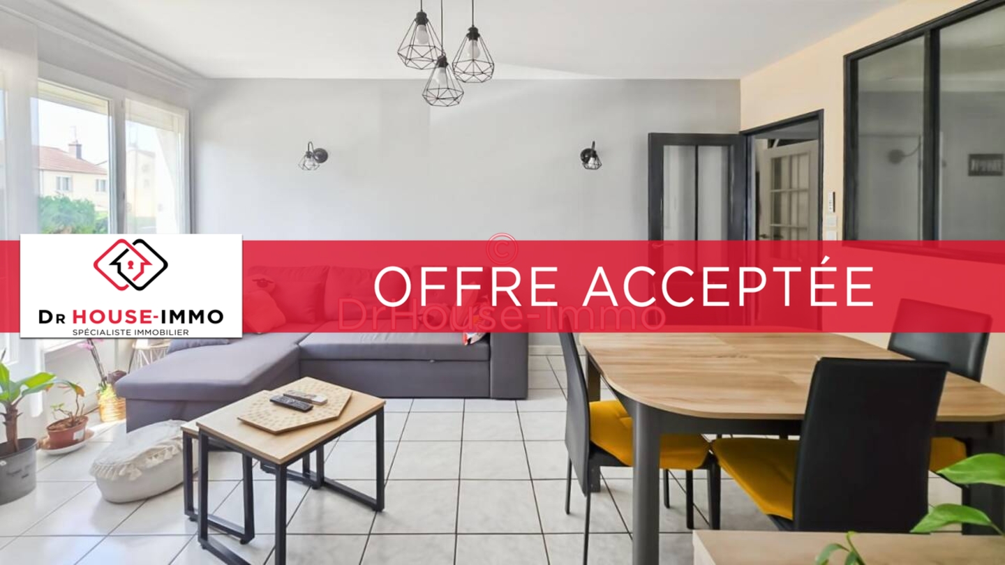 Photo 3 : Vente Appartement 4 pièces Chevigny-Saint-Sauveur 74 m²