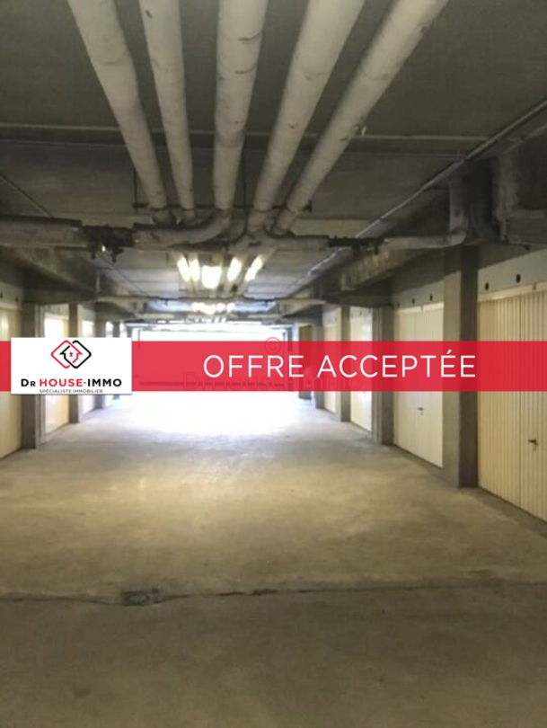 Photo 1 : Vente Parking / Box  Évreux 15 m²