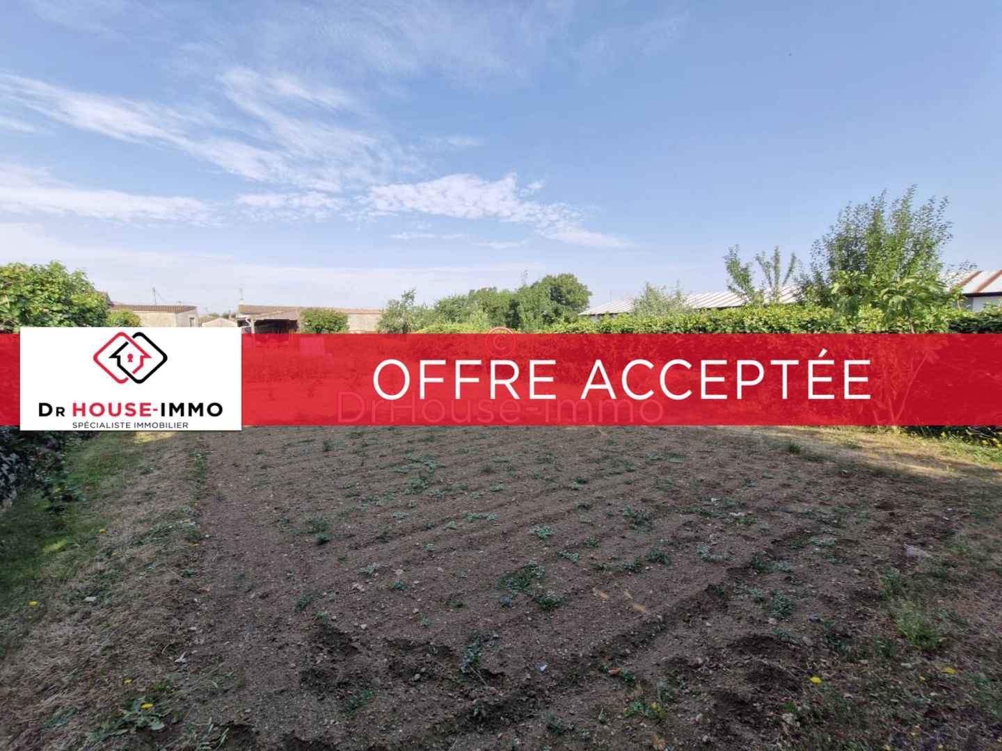 Photo 1 : Vente Terrain Sainte-Néomaye 603 m²