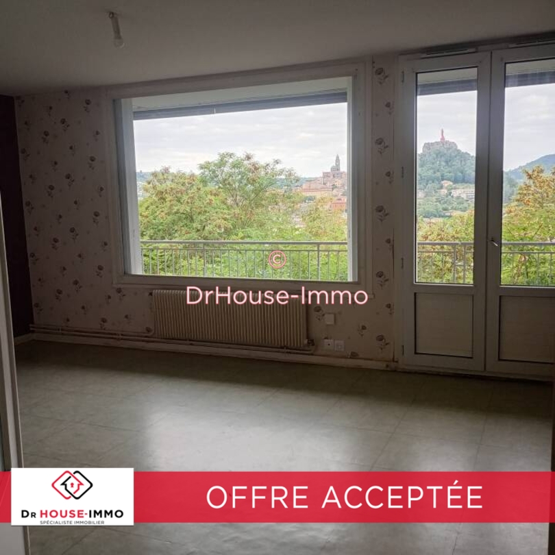 Photo 1 : Vente Appartement 4 pièces Le Puy-en-Velay 91 m²