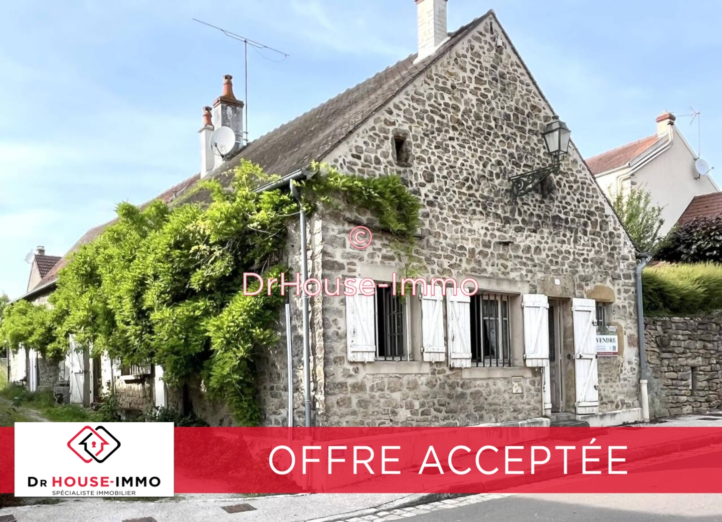 Photo 1 : Vente Maison 4 pièces Pontaubert 100 m²