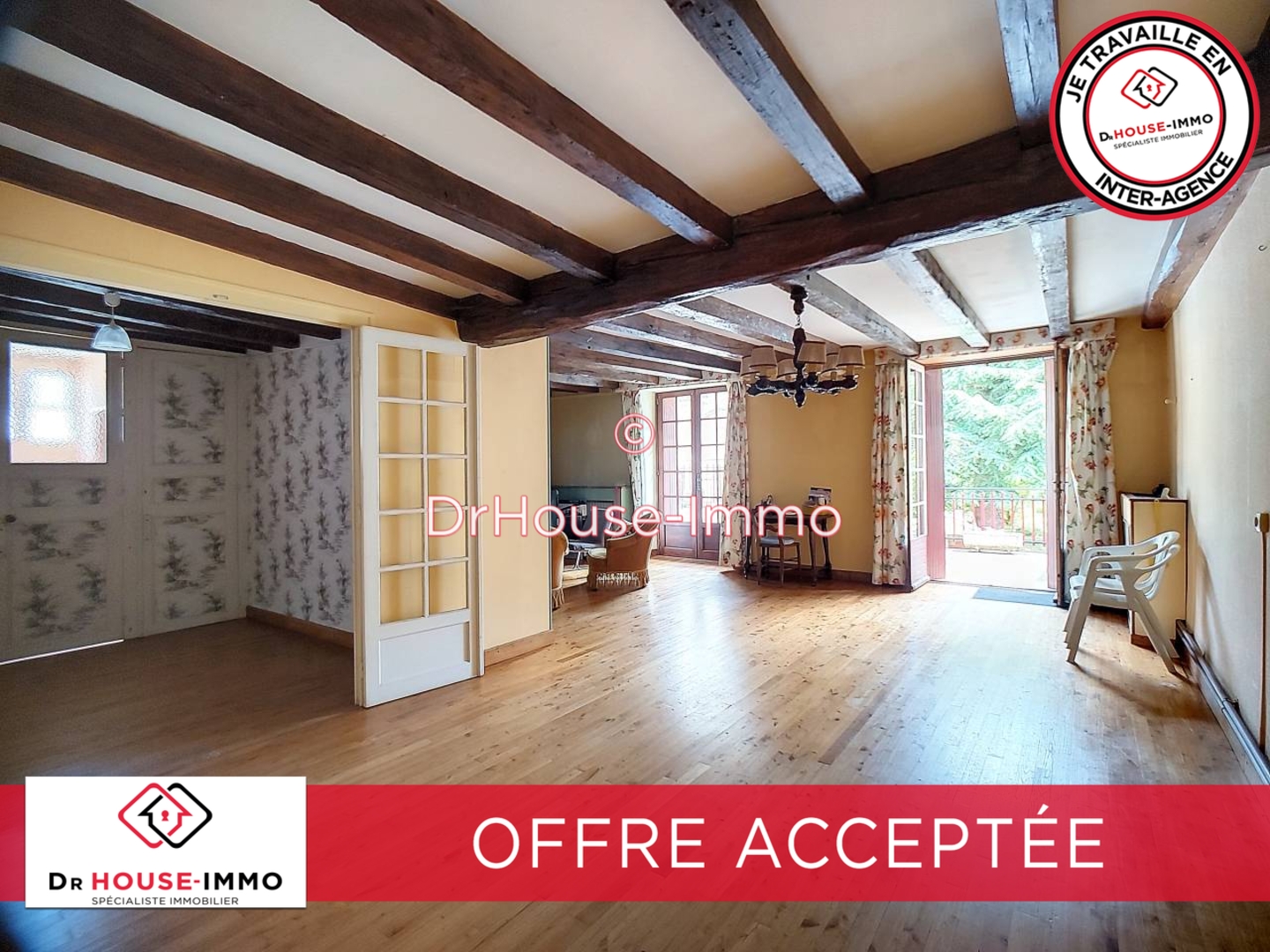 Photo 2 : Vente Maison 10 pièces La Mothe-Saint-Héray 268 m²
