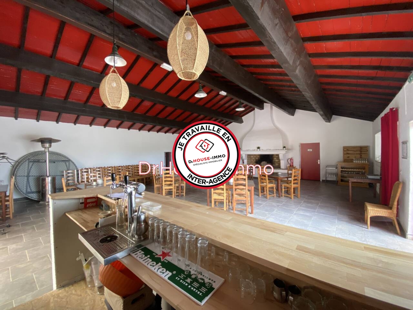 Photo 2 : Vente Commerce 3 pièces Saint-Laurent-d'Aigouze 185 m²