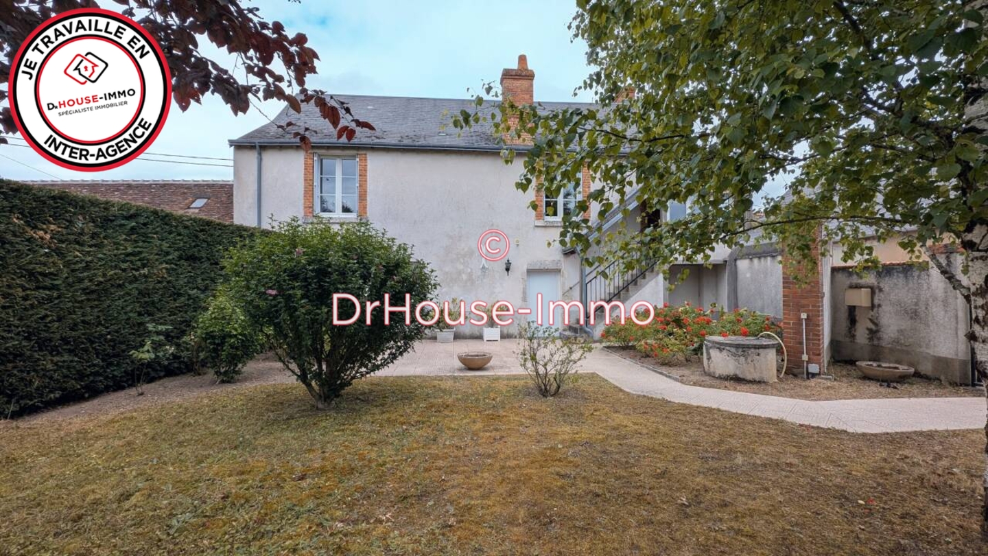 Photo 1 : Vente Maison 3 pièces Cléry-Saint-André 79 m²