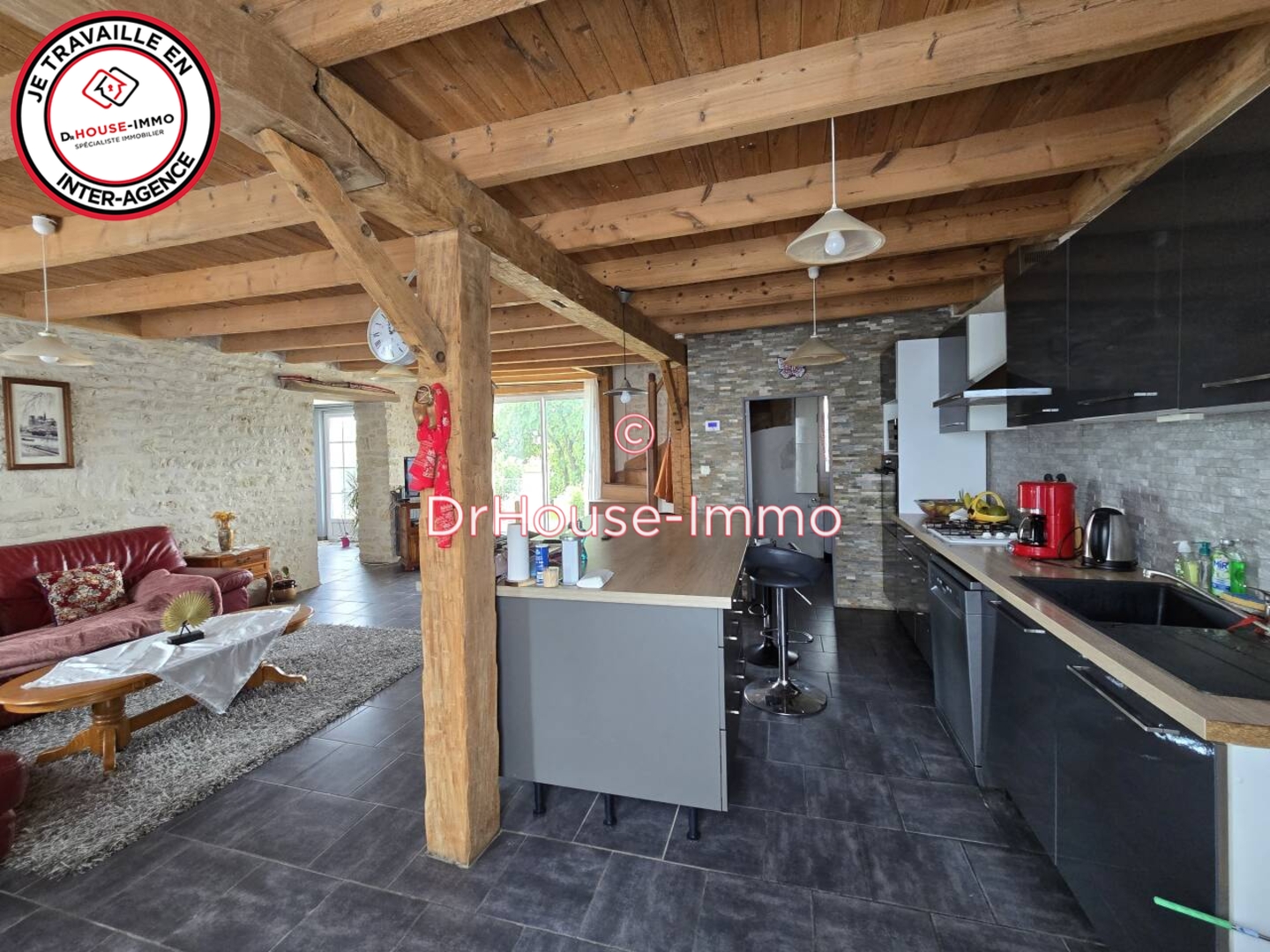 Photo 2 : Vente Maison 5 pièces Nanteuil 115 m²