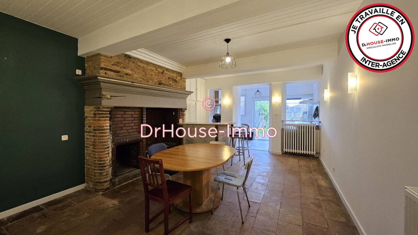 Photo 1 : Vente Maison 5 pièces Beaumont-de-Lomagne 187 m²