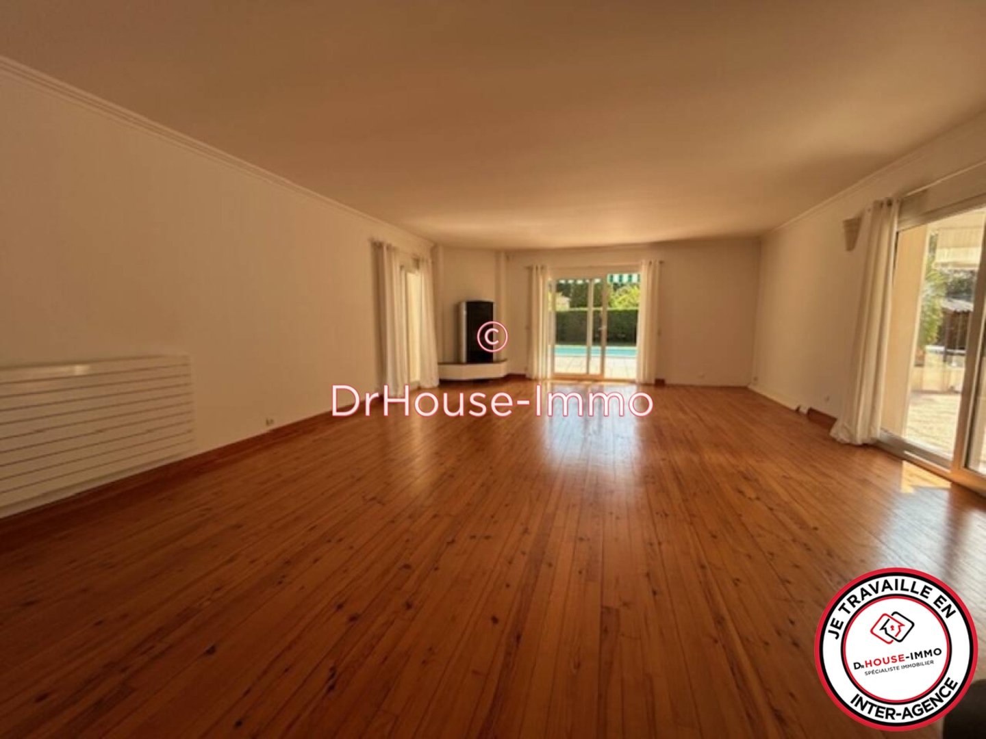 Photo 2 : Vente Maison 5 pièces Saint-Vincent-de-Tyrosse 182 m²
