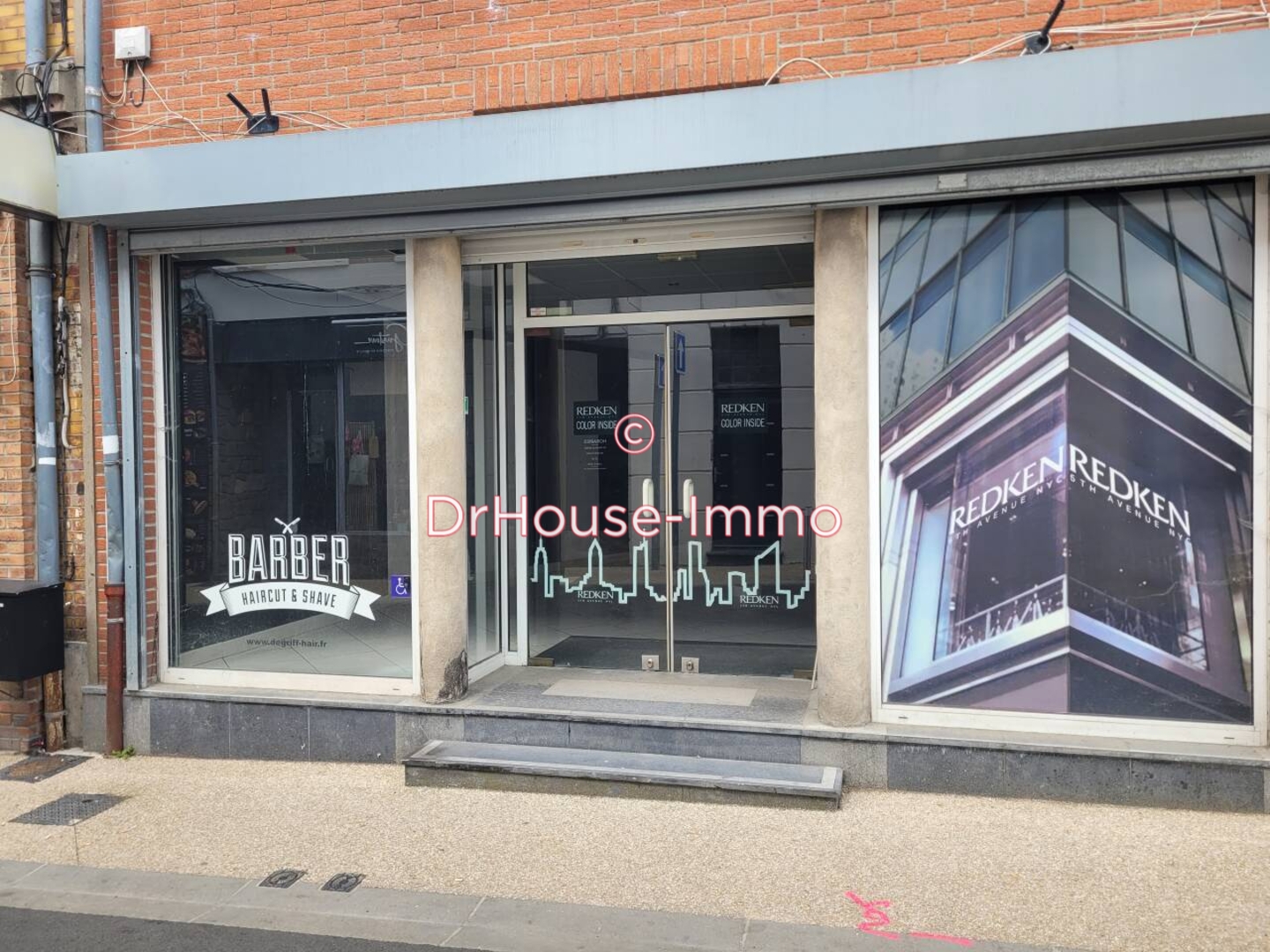 Commerce 2 pièces de 50 m² - Bruay-la-Buissière (62700)