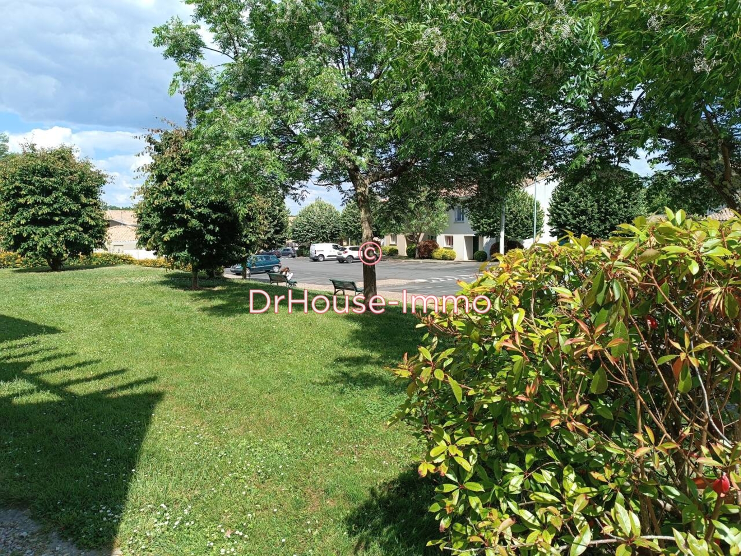 Appartement 3 pièces de 55 m² - Saint-Yzan-de-Soudiac (33920)