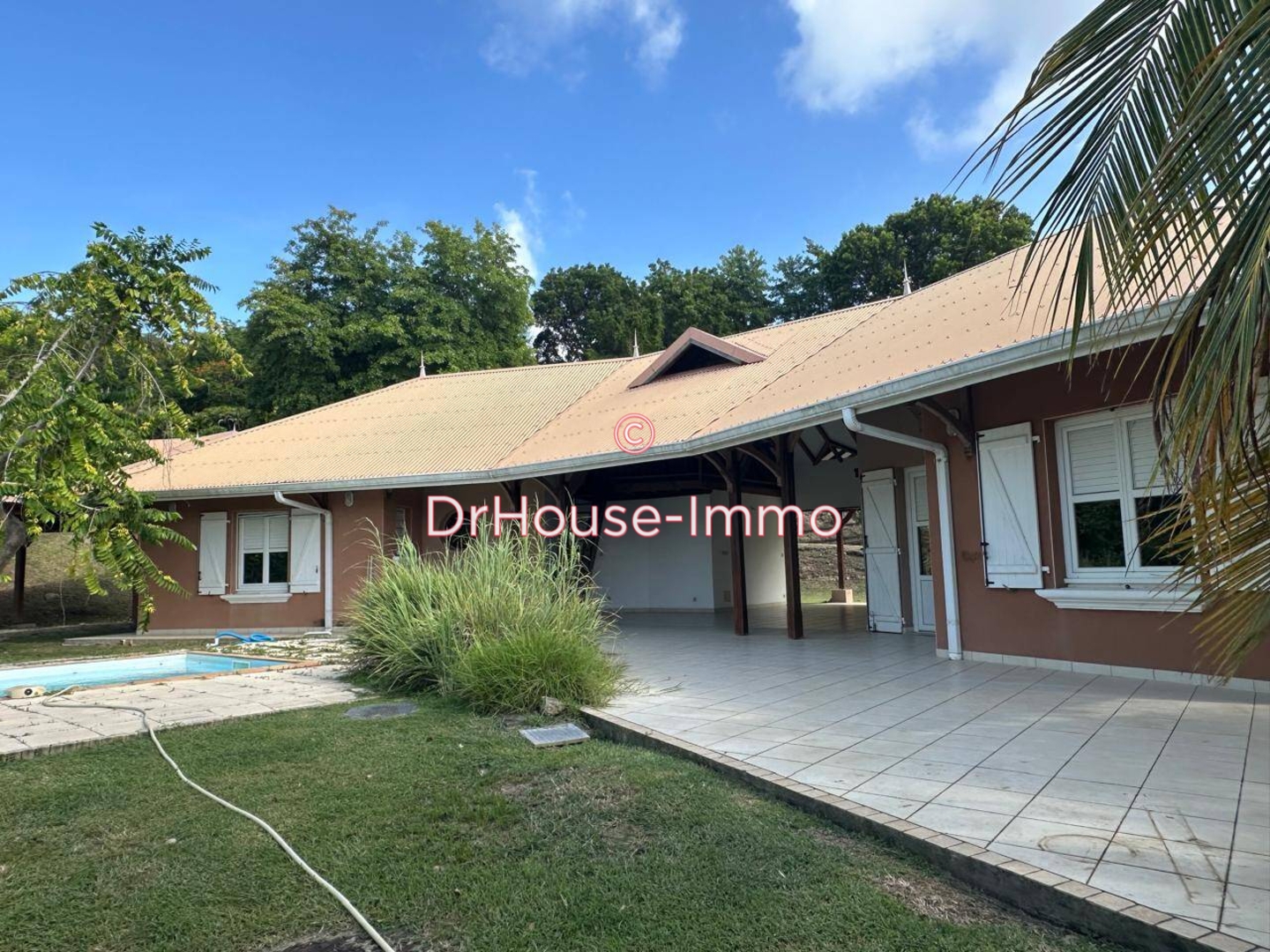 Maison 4 pièces de 101 m² - François (97240)