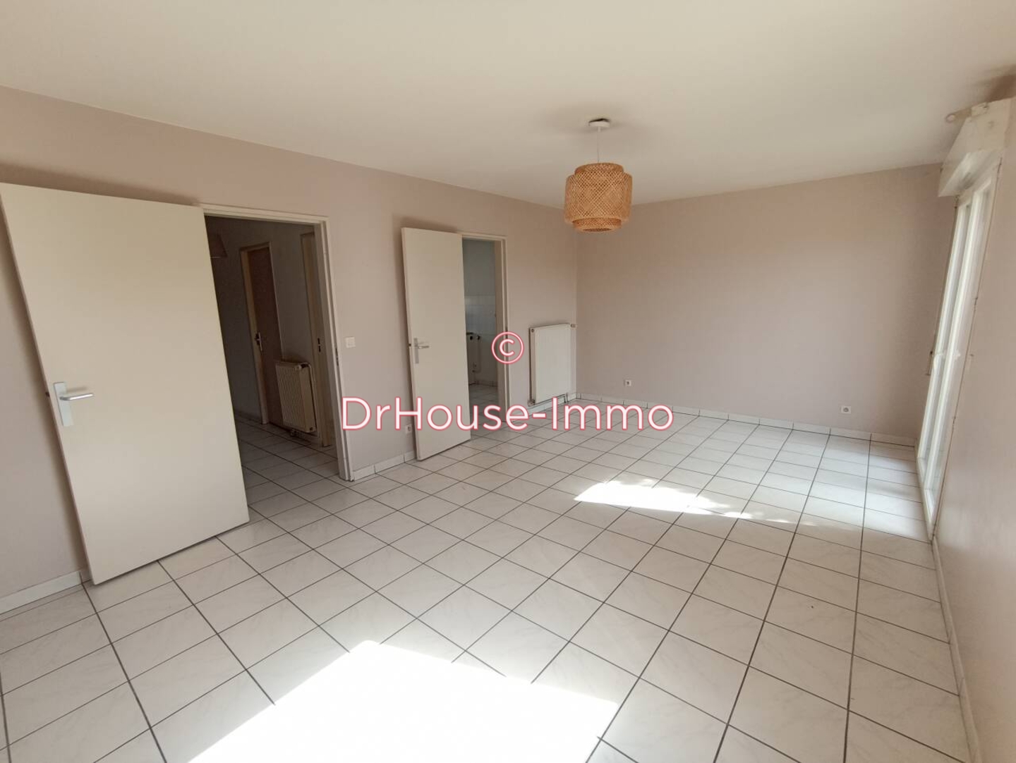 Maison 4 pièces de 82 m² - Château-la-Vallière (37330)