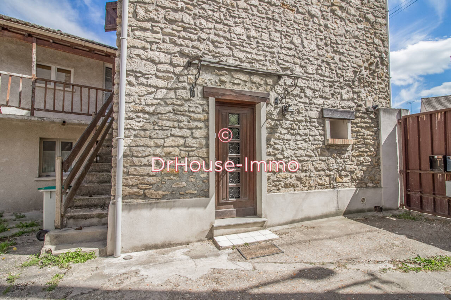 Appartement 2 pièces de 29 m² - Flins-sur-Seine (78410)