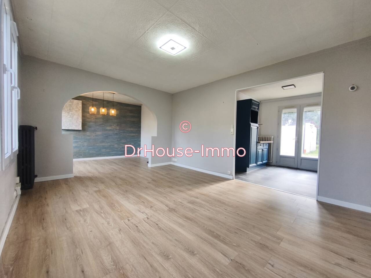 Maison 5 pièces de 99 m² - Ruaudin (72230)