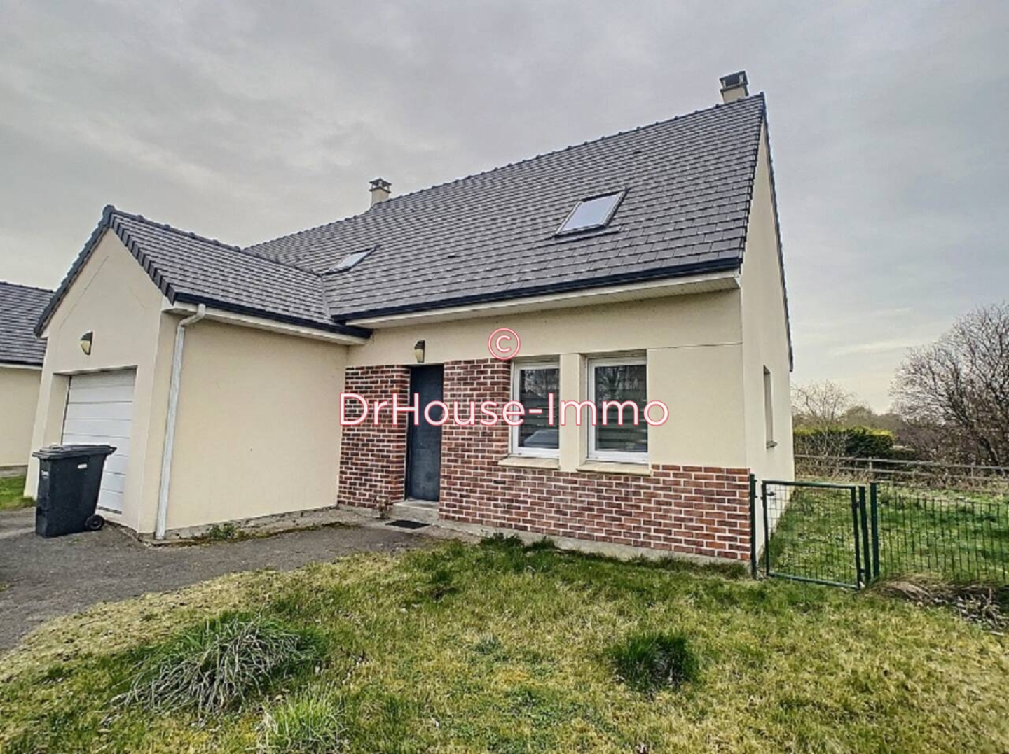 Maison 4 pièces de 108 m² - Picquigny (80310)