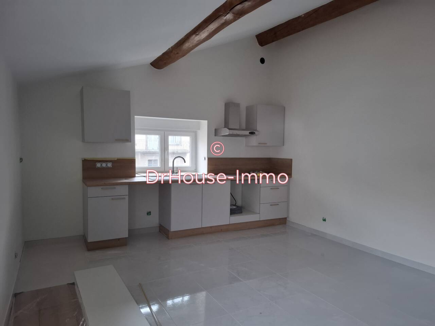 Appartement 2 pièces de 49 m² - Authezat (63114)