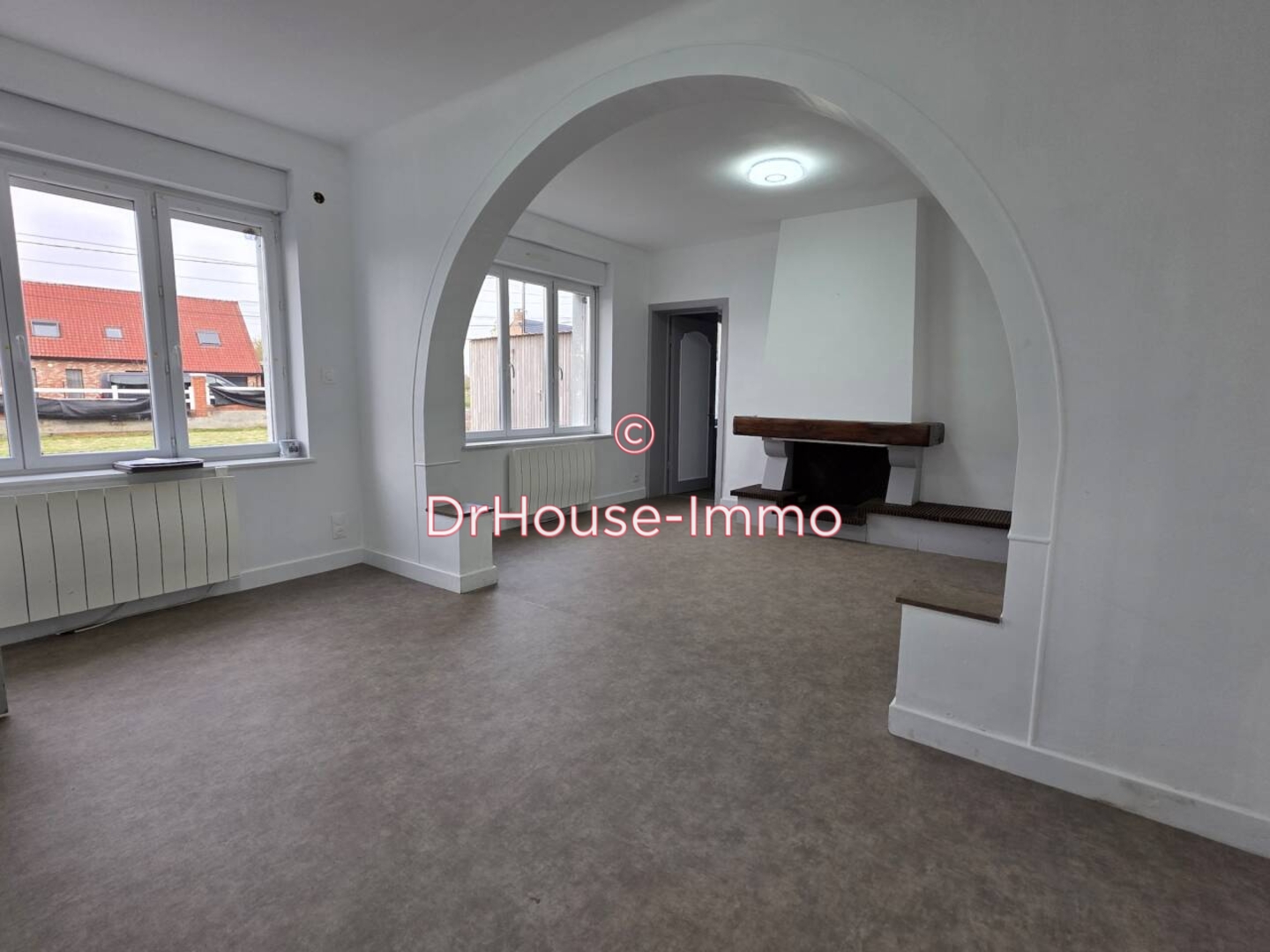 Maison 5 pièces de 104 m² - Mons-en-Pévèle (59246)