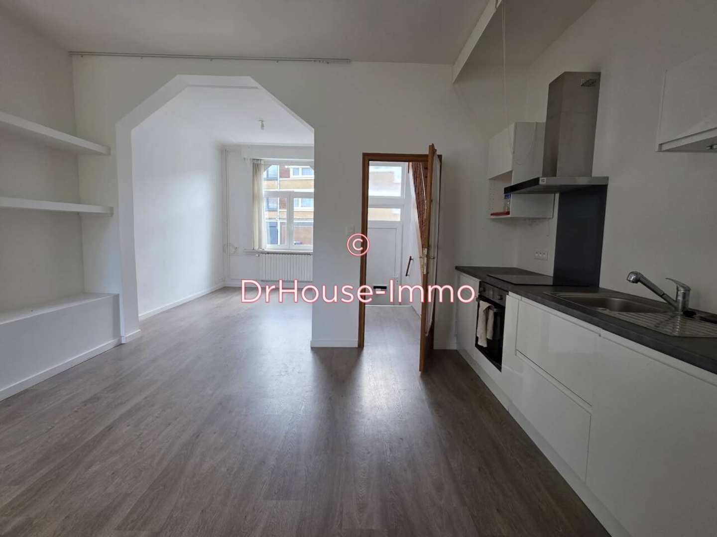 Maison 6 pièces de 107 m² - Mons-en-Barœul (59370)