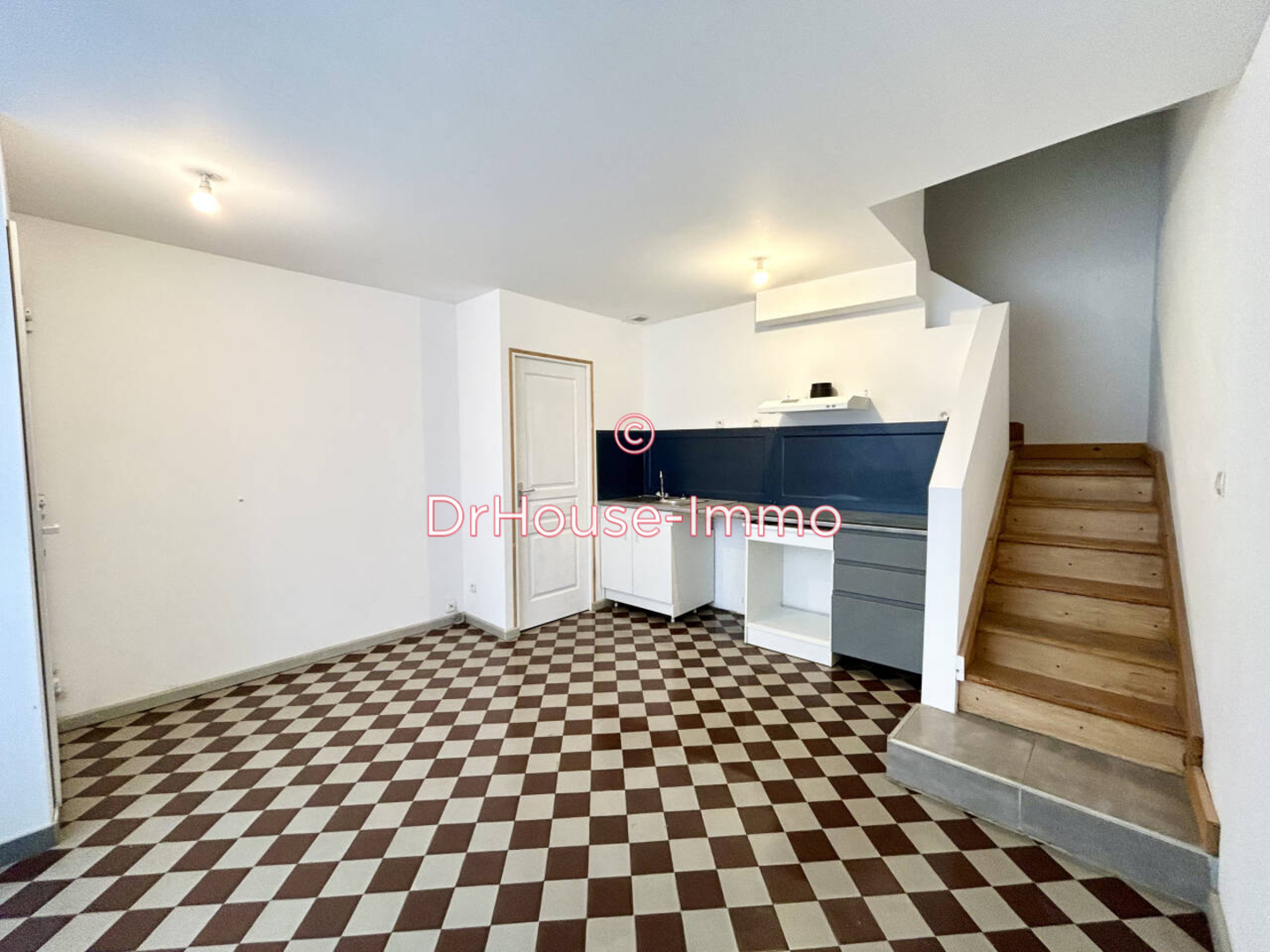 Maison 5 pièces de 82 m² - Châtillon-Coligny (45230)