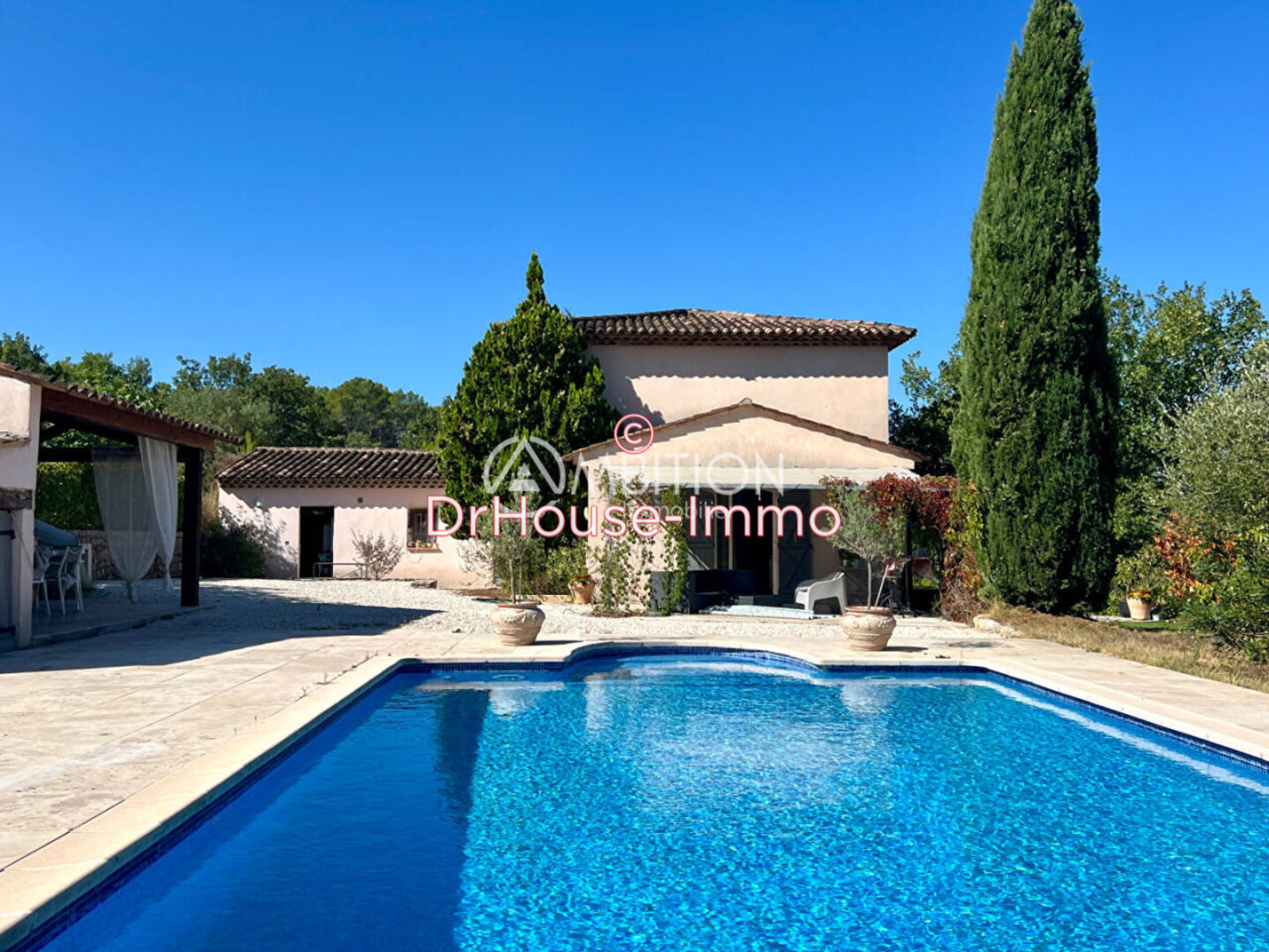 Maison 5 pièces de 179 m² - Fayence (83440)