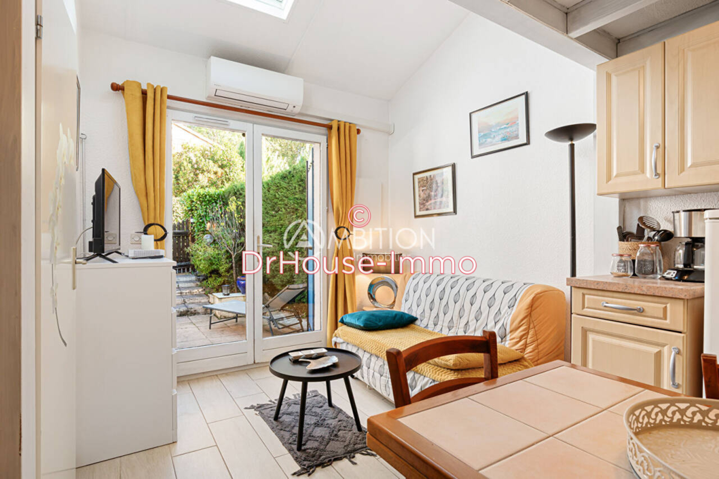 Maison 3 pièces de 35 m² - Tourrettes (83440)