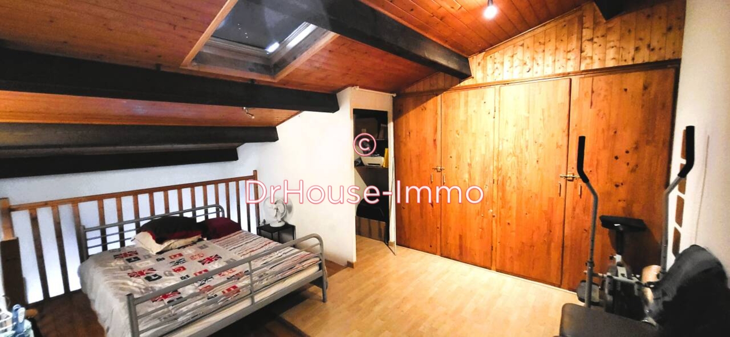 Appartement 2 pièces de 37 m² - Fréjus (83600)
