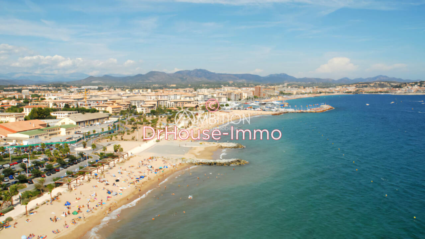 Appartement 2 pièces de 47 m² - Adrets-de-l'Estérel (83600)