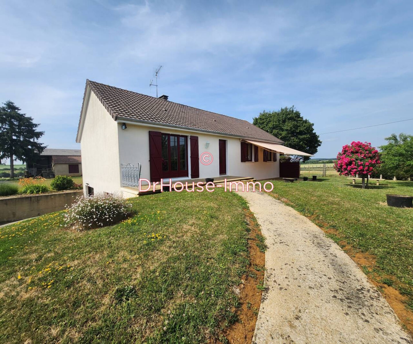 Maison 5 pièces de 102 m² - Beaumont-sur-Sarthe (72170)