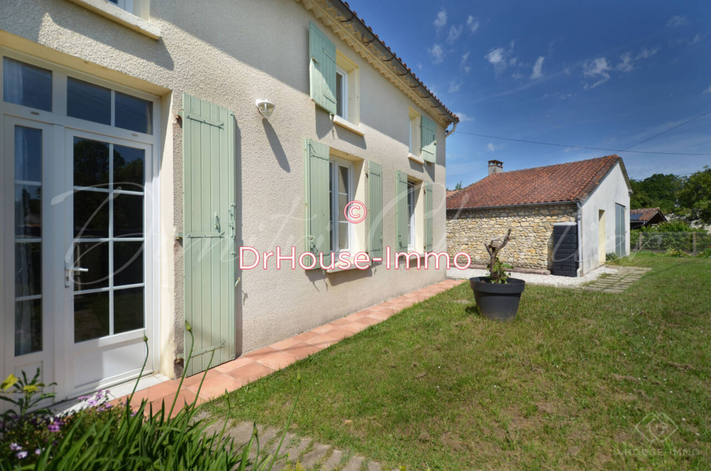 Maison 5 pièces de 116 m² - Lesparre-Médoc (33340)