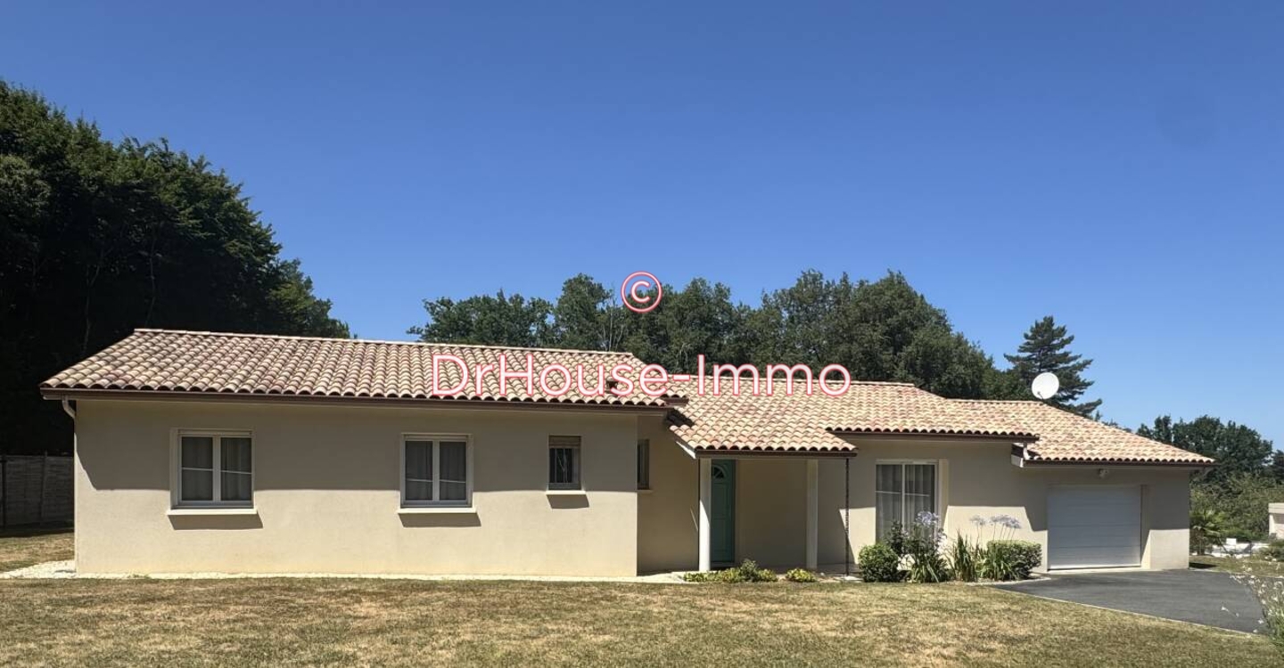 Maison 8 pièces de 140 m² - Coulounieix-Chamiers (24660)