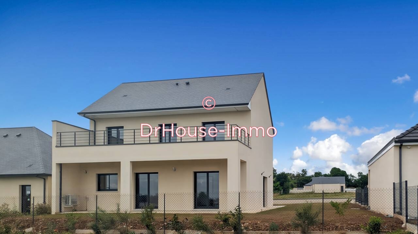 Maison 6 pièces de 140 m² - Graye-sur-Mer (14470)