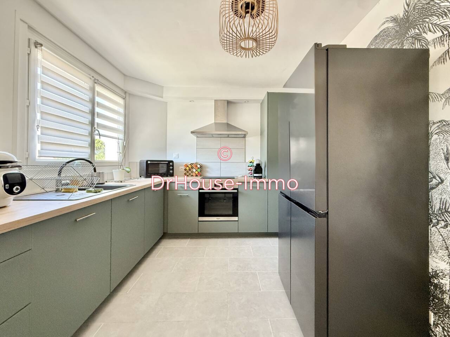 Appartement 4 pièces de 84 m² - Saint-Estève (66240)