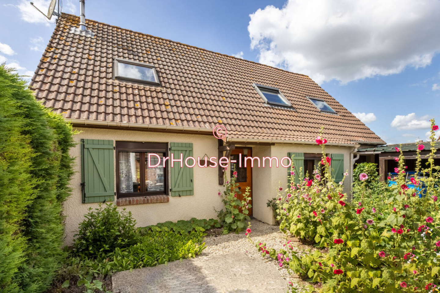 Maison 5 pièces de 145 m² - Baisieux (59780)