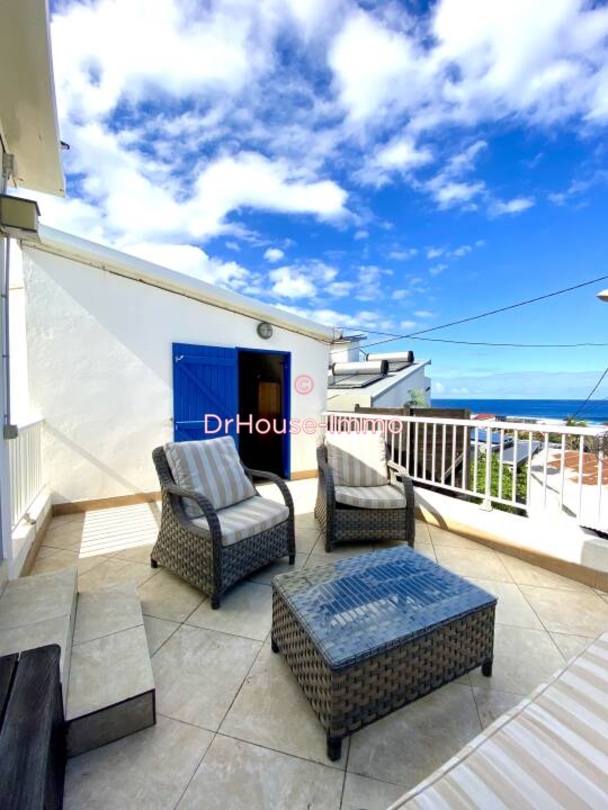 Maison 5 pièces de 104 m² - Saint-Pierre (97410)