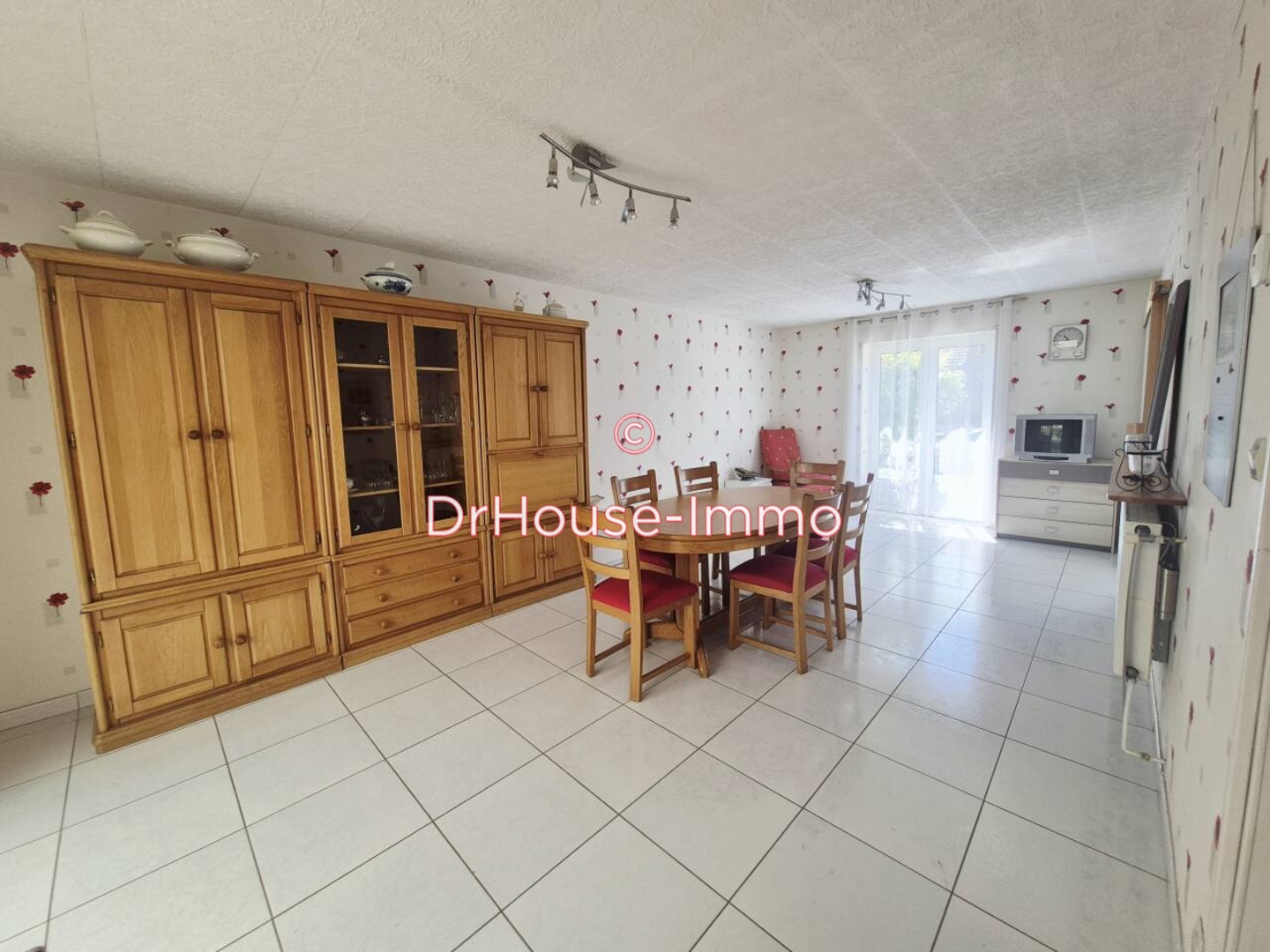 Maison 4 pièces de 109 m² - Isbergues (62330)