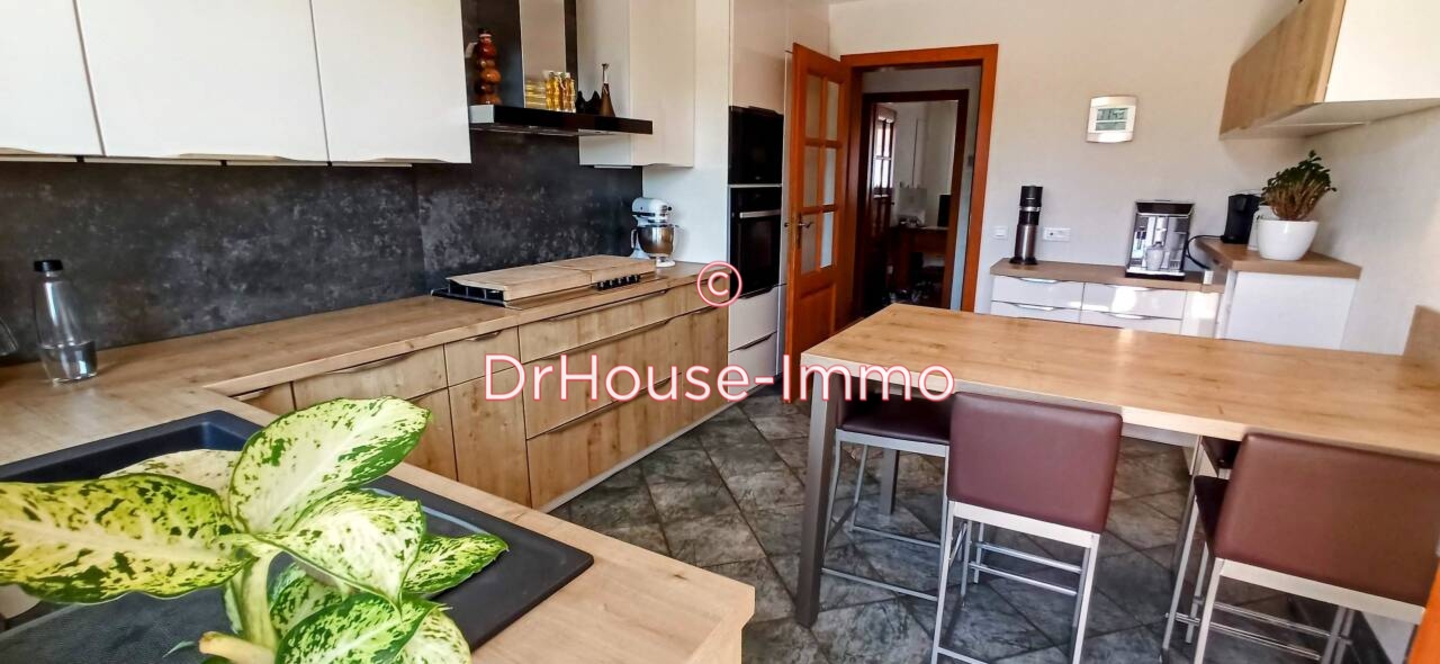 Maison 7 pièces de 171 m² - Ungersheim (68190)