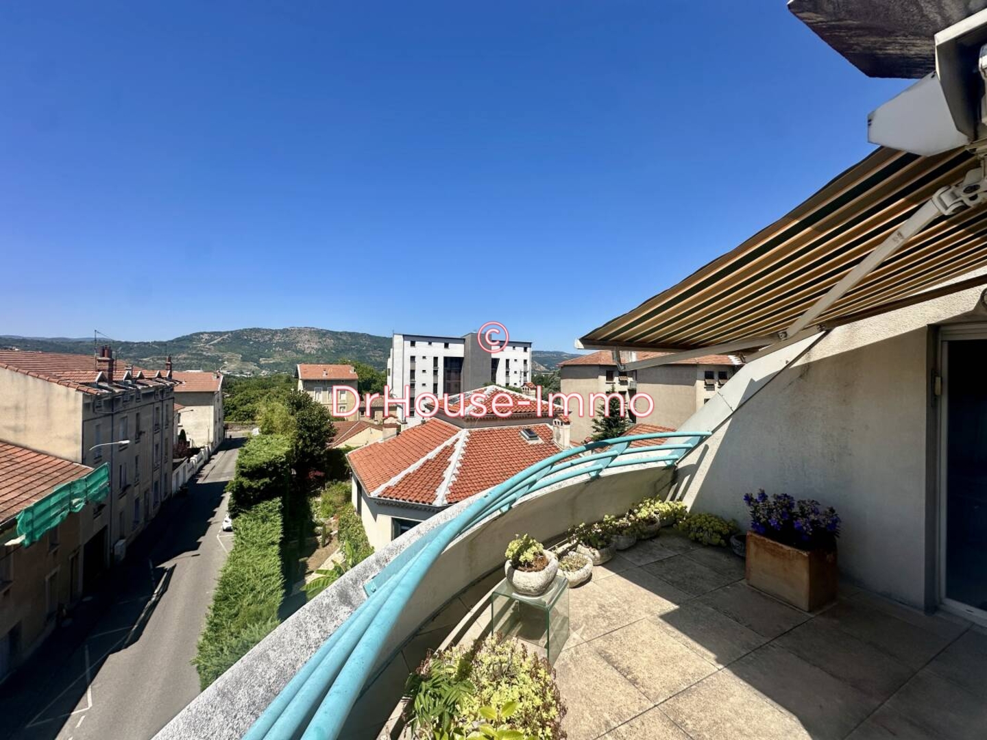 Appartement 4 pièces de 112 m² - Valence (26000)