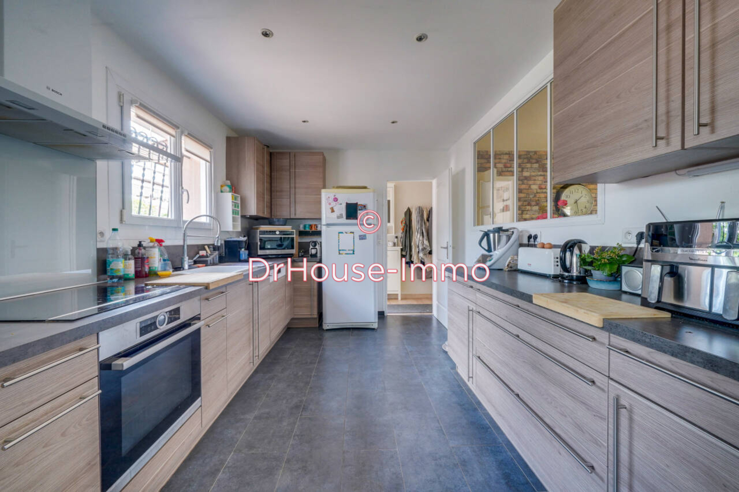 Maison 6 pièces de 153 m² - Artigues-près-Bordeaux (33370)