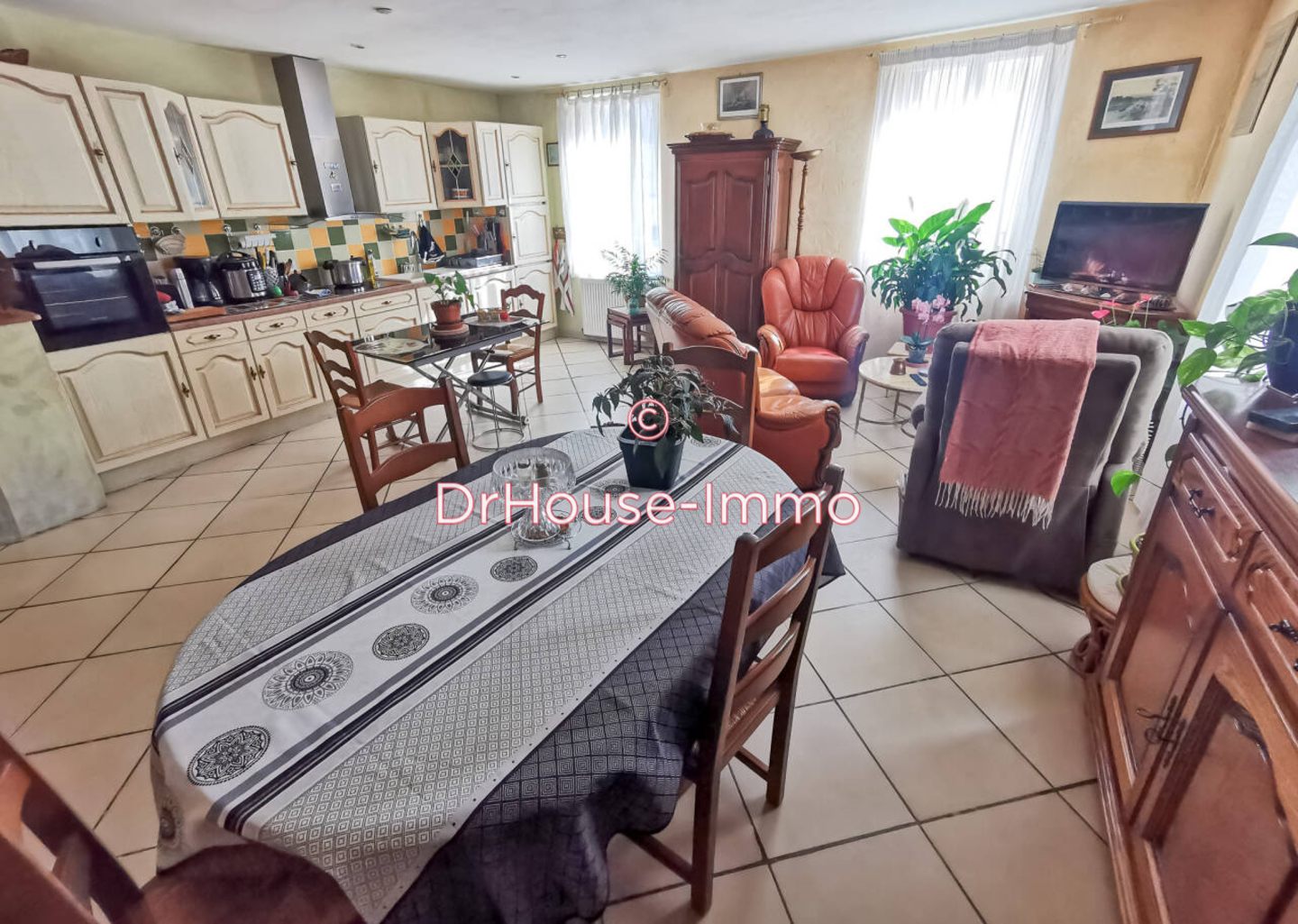 Maison 5 pièces de 129 m² - Artannes-sur-Indre (37260)