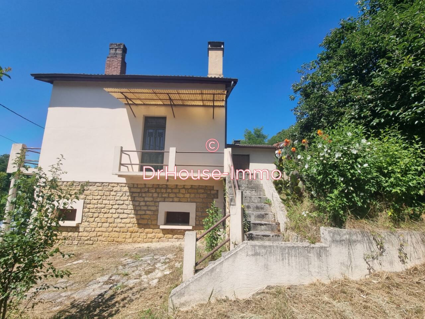 Maison 9 pièces de 194 m² - Lalinde (24150)